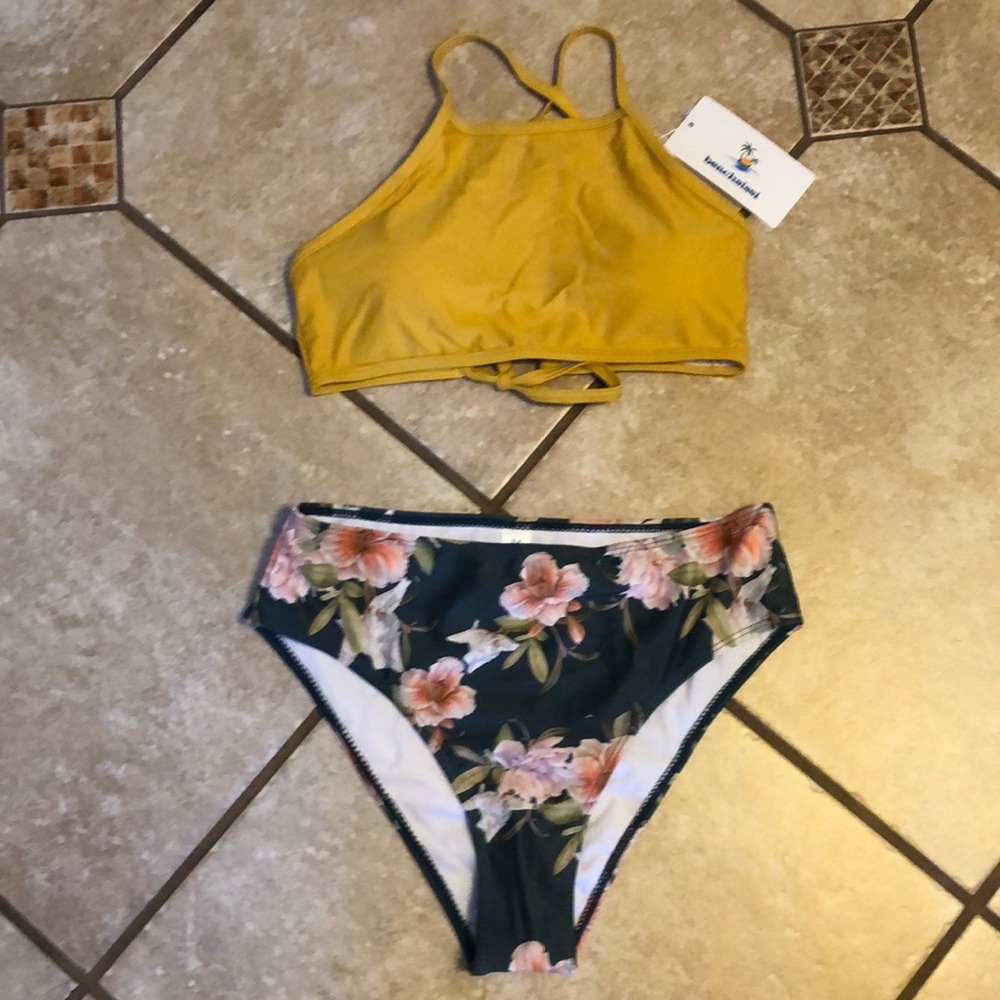 NWT Beachsissi Bikini